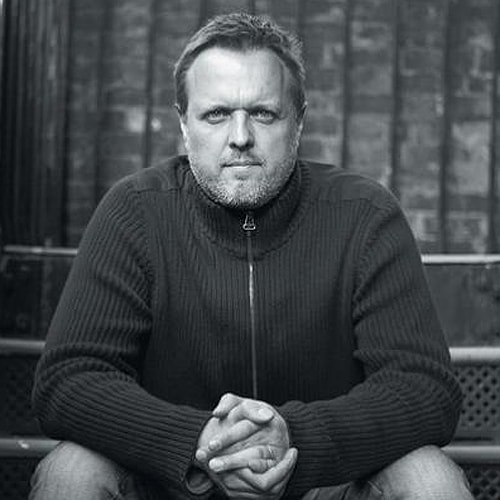 Simon Pengelly